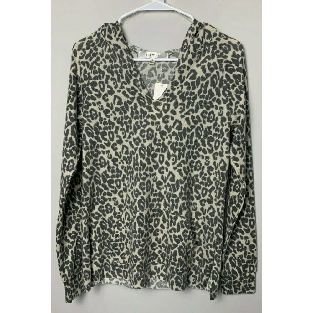 New Row-A Cheetah Print Hoodie Sweater Pockets Soft Size Small Rowa Lightweight